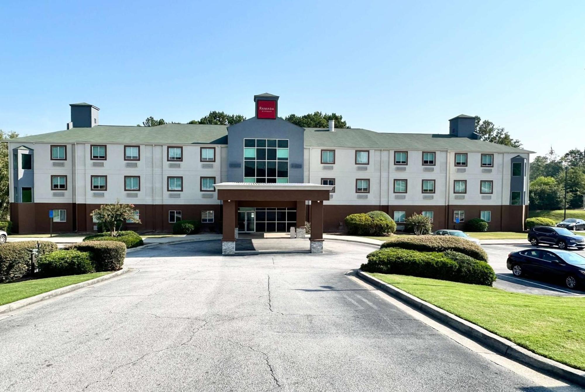 Ramada By Wyndham Lithia Springs Atlanta酒店 外观 照片