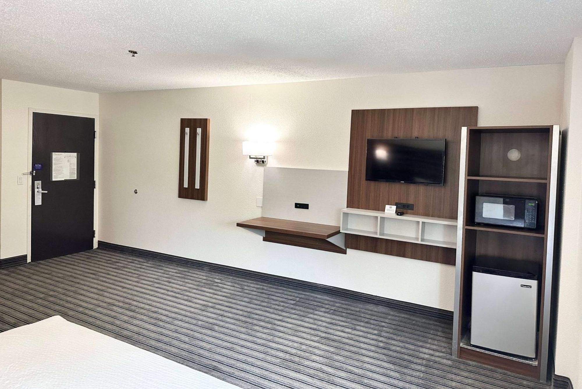 Ramada By Wyndham Lithia Springs Atlanta酒店 外观 照片